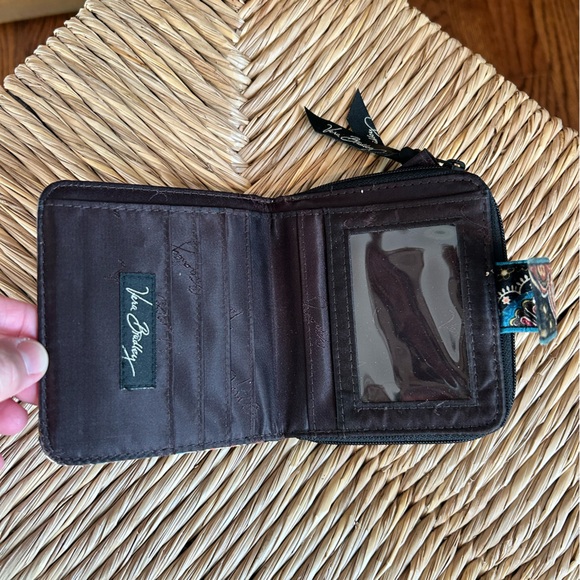 Vera Bradley Kensington wallet 🤎 - Picture 5 of 7